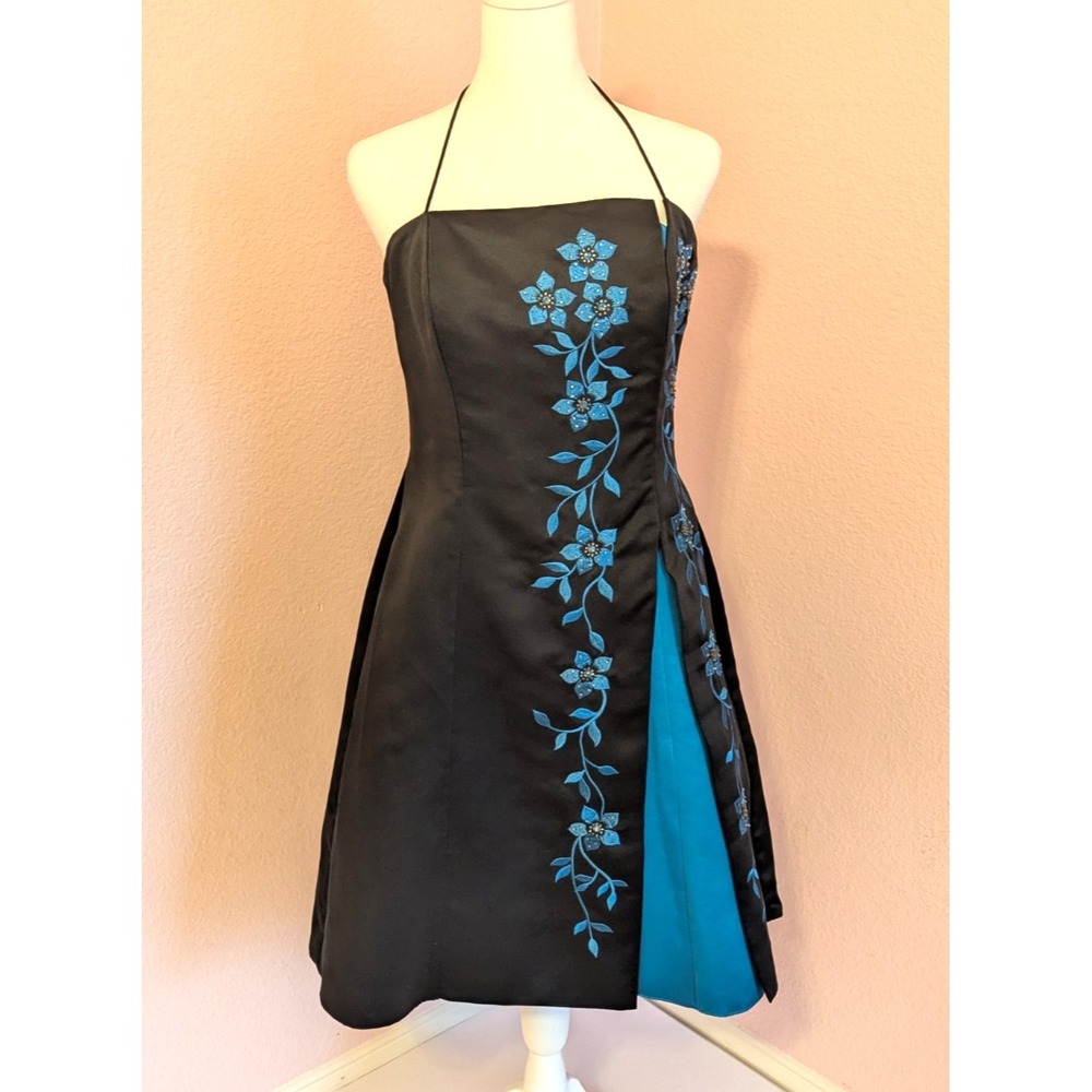 Morgan & Co Black Turquoise Embroidered Beaded Halter Cocktail Dress 11/12